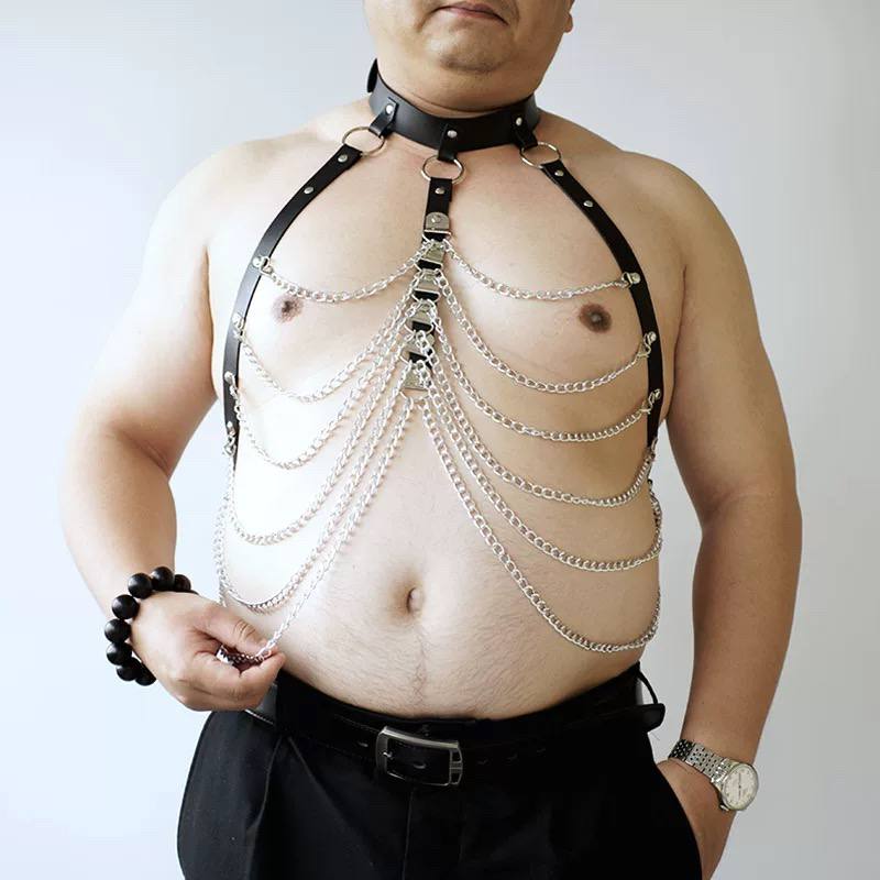 Men's sexy metal suspender chain, body chain, chest PU leather binding, chest binding, belt clothing performance